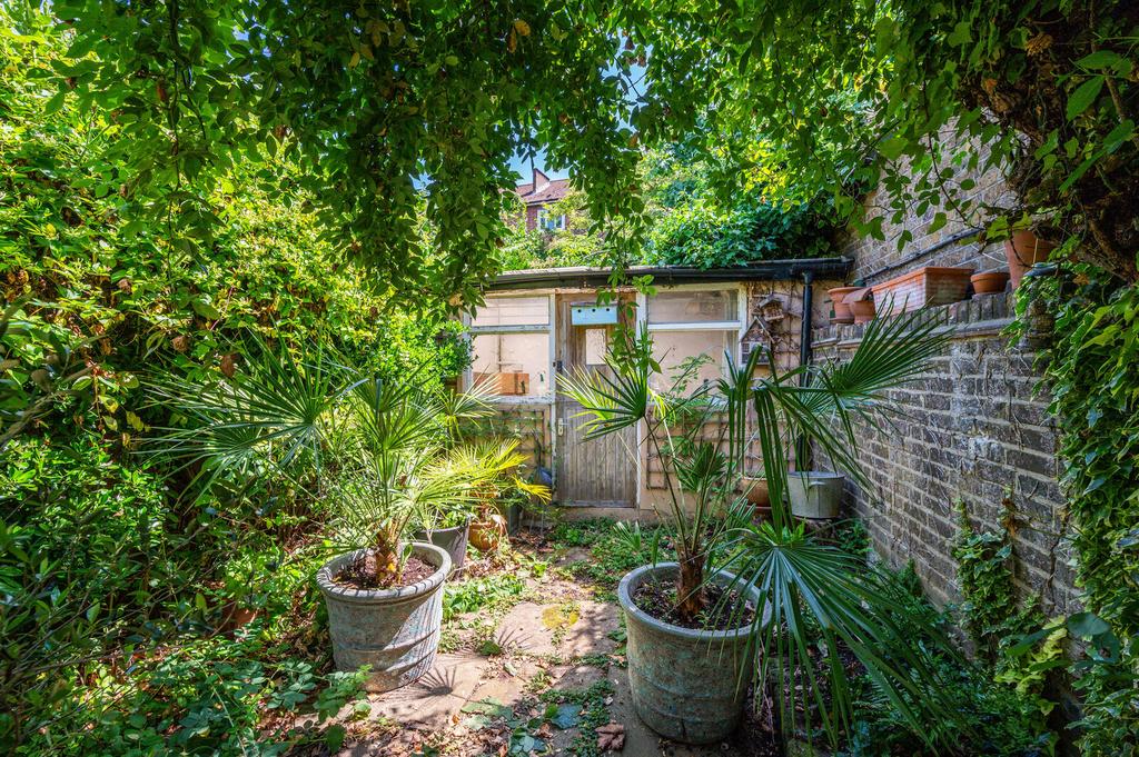 Courtyard, garden