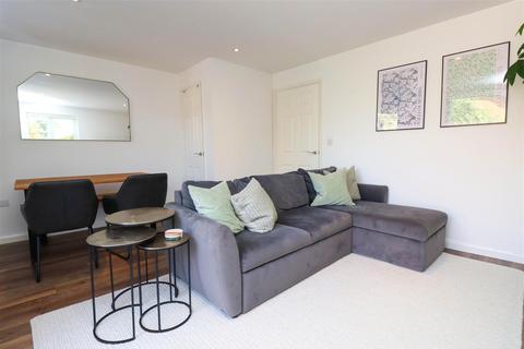 2 bedroom semi-detached house for sale, Albert Street, Fleet GU51