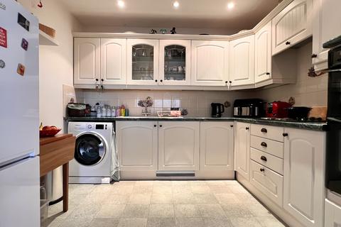 2 bedroom apartment for sale, Kingshill Gardens, Nailsea, Bristol, Somerset, BS48