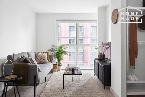 Studio to rent - View 3