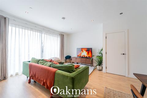 4 bedroom house for sale, South Loop Sqaure, Birmingham, B16