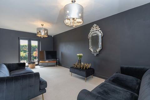 4 bedroom detached house for sale, 24 Greenside Gardens, Friendly HX6 2UP