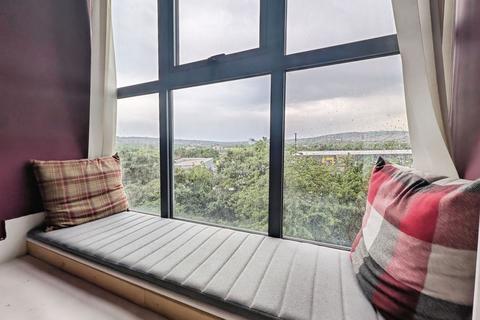 2 bedroom flat for sale, Park Road, Newcastle Upon Tyne NE4
