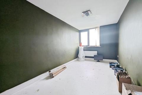 2 bedroom flat for sale, Park Road, Newcastle Upon Tyne NE4