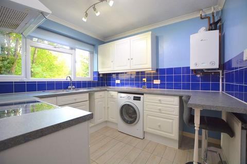 2 bedroom maisonette for sale, Westfield Park, Hatch End