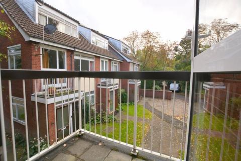 2 bedroom maisonette for sale, Westfield Park, Hatch End