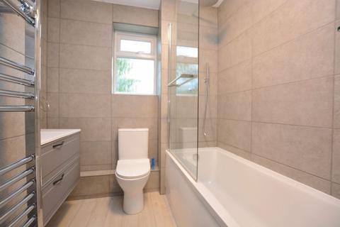 2 bedroom maisonette for sale, Westfield Park, Hatch End