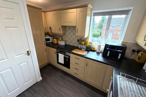 2 bedroom coach house for sale, Waggoners Way, Hereford