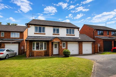 4 bedroom detached house for sale, Mickle Close, Mayfield, Washington, NE37