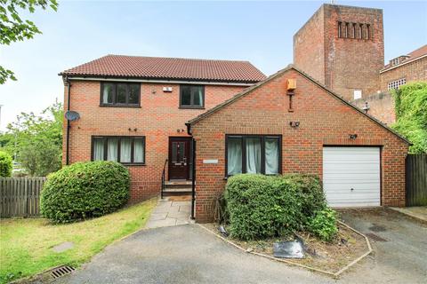 Detached house - Houghley Lane, Leeds, West Yorkshire, LS13