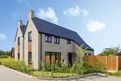 2 bedroom semi-detached house for sale, Camberlot Road, Upper Dicker, Hailsham, East Sussex, BN27