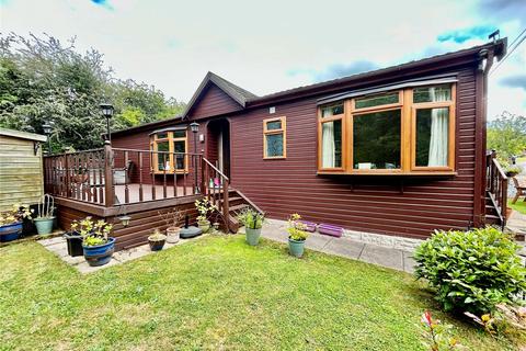 2 bedroom detached house for sale, Beverley Hill, Atherstone, Warwickshire, CV9