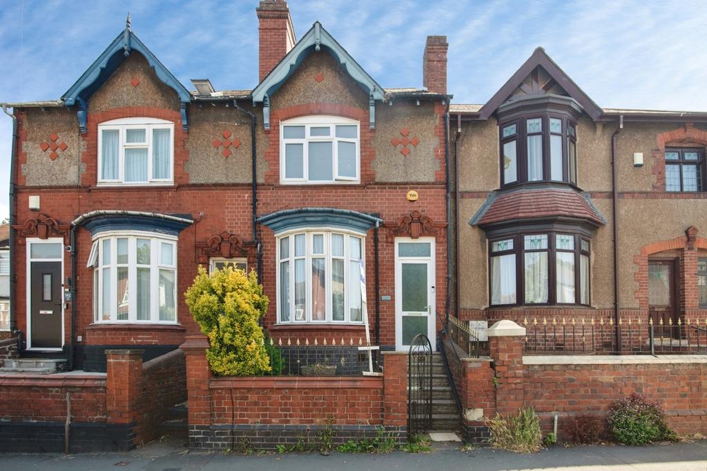 3 bedroom terraced house for sale