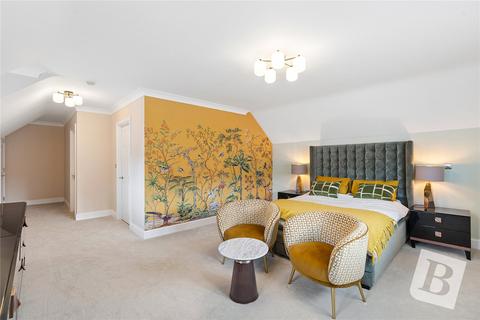 5 bedroom detached house for sale, Berther Road, Emerson Park, RM11