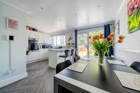 3 bedroom end of terrace house for sale, Marvels Lane, London