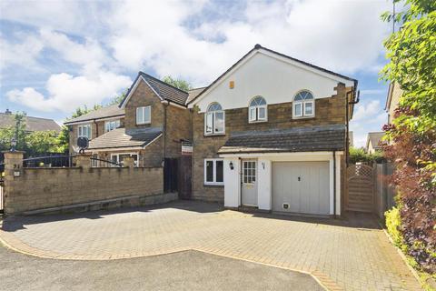 3 bedroom detached house for sale, Crofters Lea, Leeds LS19