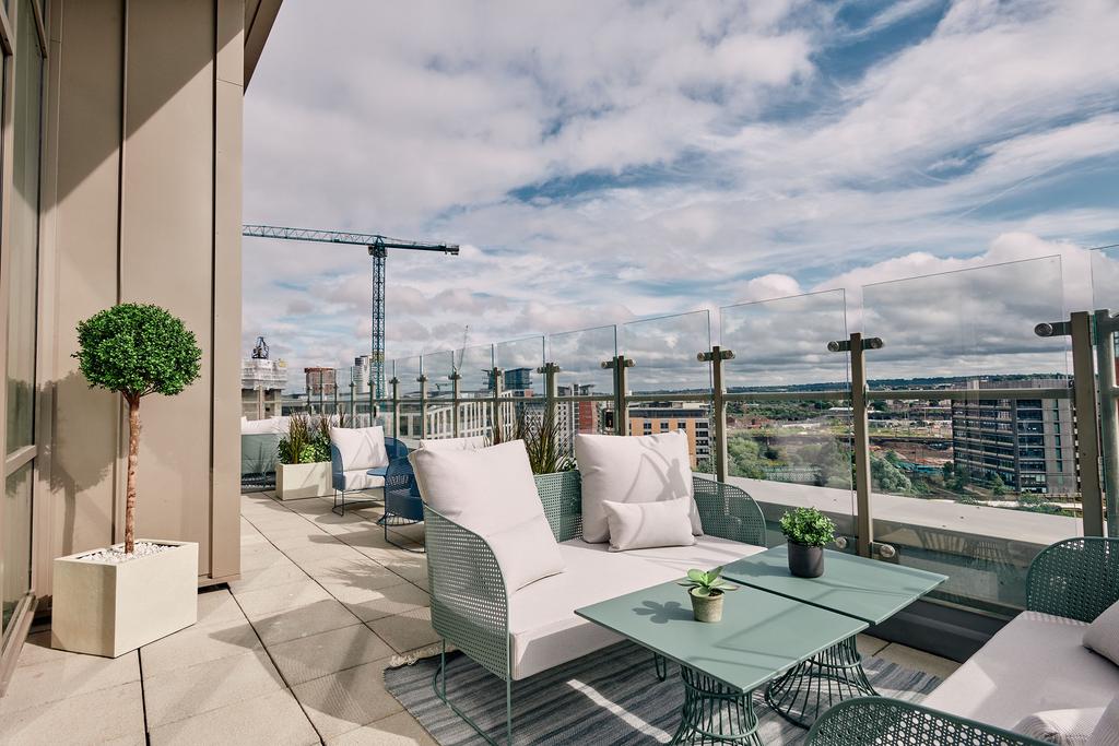 Apartment in Leeds, West Yorkshire - View 2