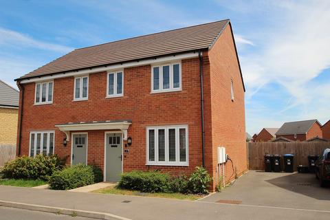 3 bedroom semi-detached house for sale, Millis Road, Brize Meadow, OX18