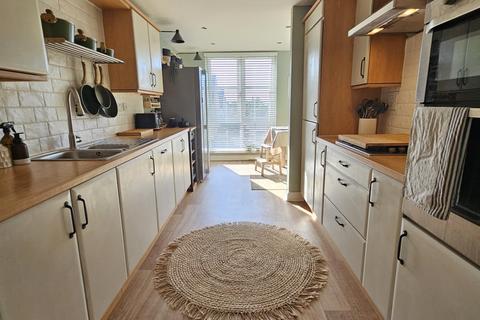 4 bedroom townhouse for sale, Park Gardens, Wallyford, EH21