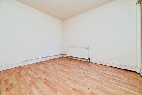 3 bedroom terraced house for sale, Manvers Street, Hull
