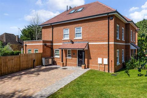 Fernhill, Oxshott