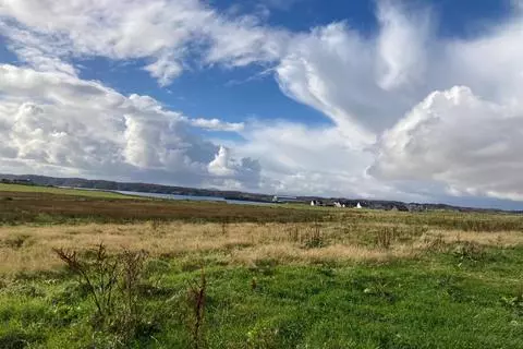 4 bedroom property with land for sale - View 2