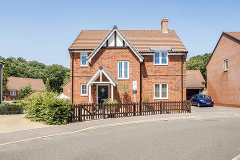 4 bedroom detached house for sale, Chiltern Crescent, Fair Oak, Eastleigh, Hampshire, SO50