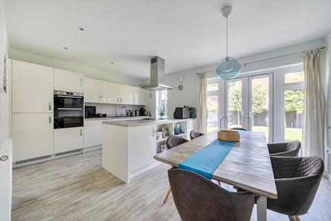 4 bedroom detached house for sale, Chiltern Crescent, Fair Oak, Eastleigh, Hampshire, SO50