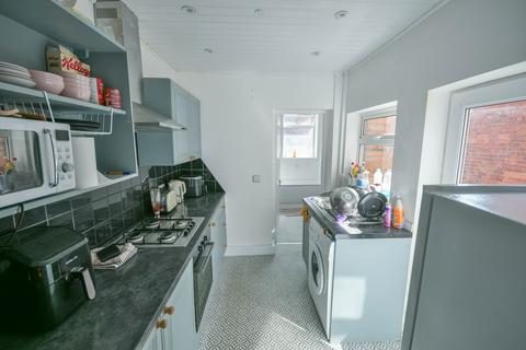 2 bedroom flat for sale, Portland Street, Gateshead NE10