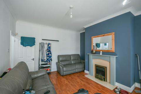 2 bedroom flat for sale, Portland Street, Gateshead NE10