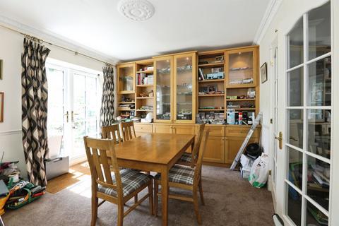 4 bedroom character property for sale, Turners Hill Road, East Grinstead