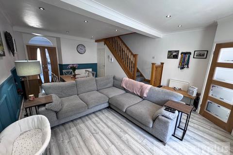3 bedroom terraced house for sale, King Street, Pentre, Rhondda Cynon Taff, CF41
