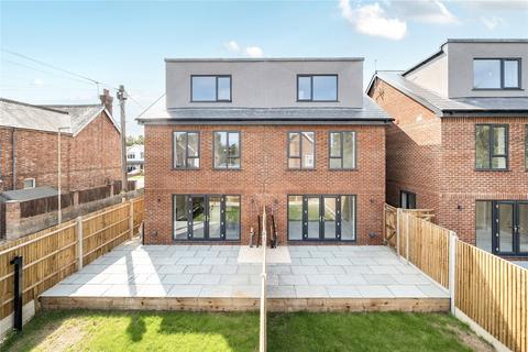 3 bedroom semi-detached house for sale, Park Road, Farnborough, Hampshire, GU14