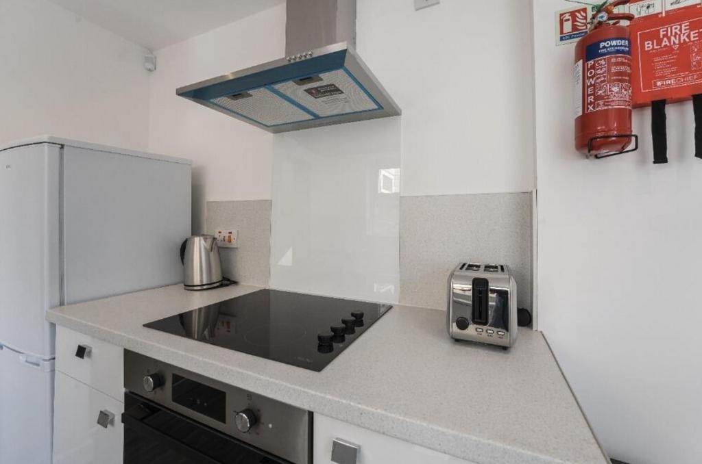 Seedley Street Rusholme, Manchester M14 - More