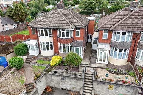 2 bedroom semi-detached house for sale, Honeywall, Penkhull, Stoke On Trent, ST4