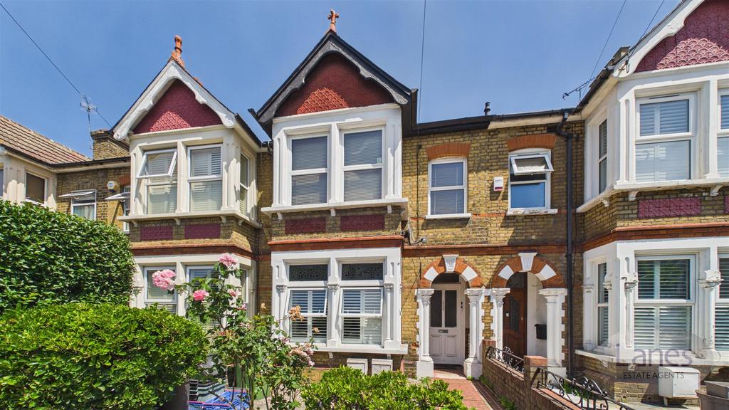 Detached house exterior