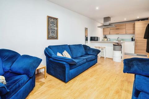 2 bedroom apartment for sale, The Waterfront, Hertford