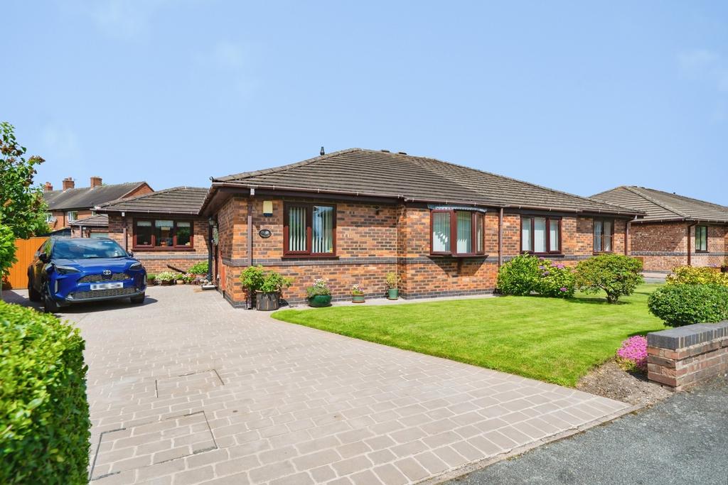 3 bedroom bungalow for sale
