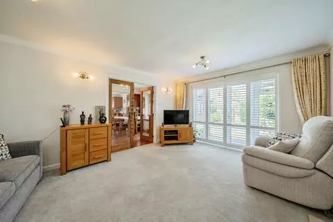 3 bedroom bungalow for sale – pohled 2