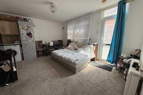 undefined, Bath Road, KETTERING