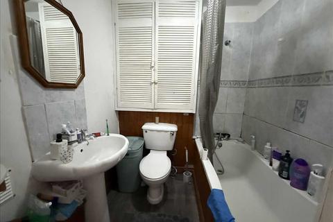 undefined, Bath Road, KETTERING
