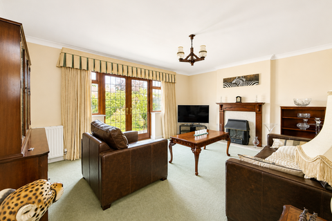 undefined, Shawhurst Gardens, Hollywood, B47 5JQ