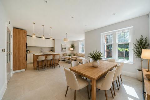 4 bedroom detached house for sale, Hermitage Place, Bath Road, Taplow, Maidenhead
