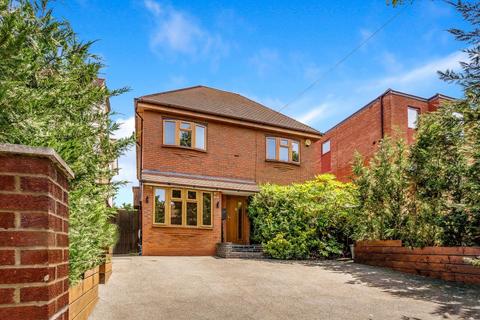 6 bedroom house for sale, Colney Hatch Lane, London N10