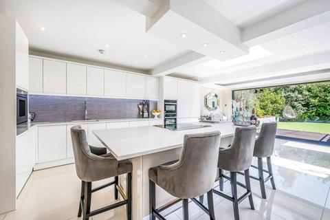 6 bedroom house for sale, Colney Hatch Lane, London N10