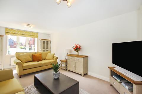 4 bedroom detached house for sale, Field Close, Bishops Tachbrook, Leamington Spa
