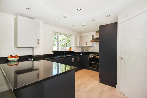 4 bedroom detached house for sale, Field Close, Bishops Tachbrook, Leamington Spa