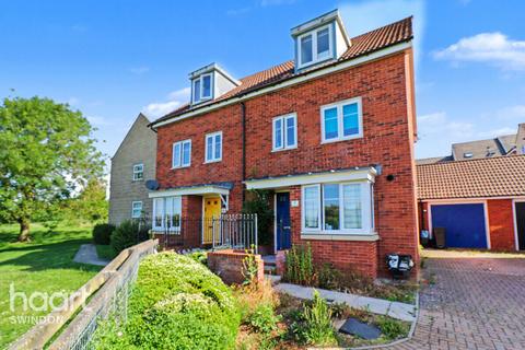 4 bedroom semi-detached house to rent, Hull Road, Swindon
