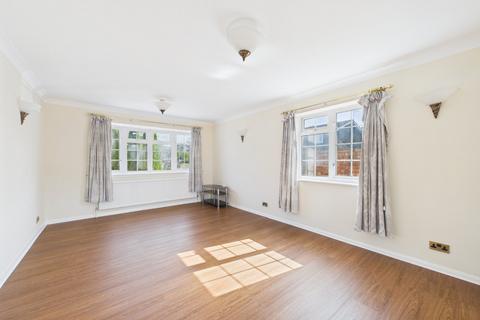 4 bedroom detached house to rent, Welby Crescent, Winnersh, Wokingham, Berkshire, RG41