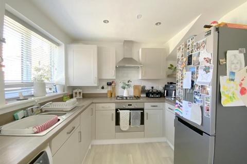 3 bedroom semi-detached house for sale, Parklands Avenue, Humberston